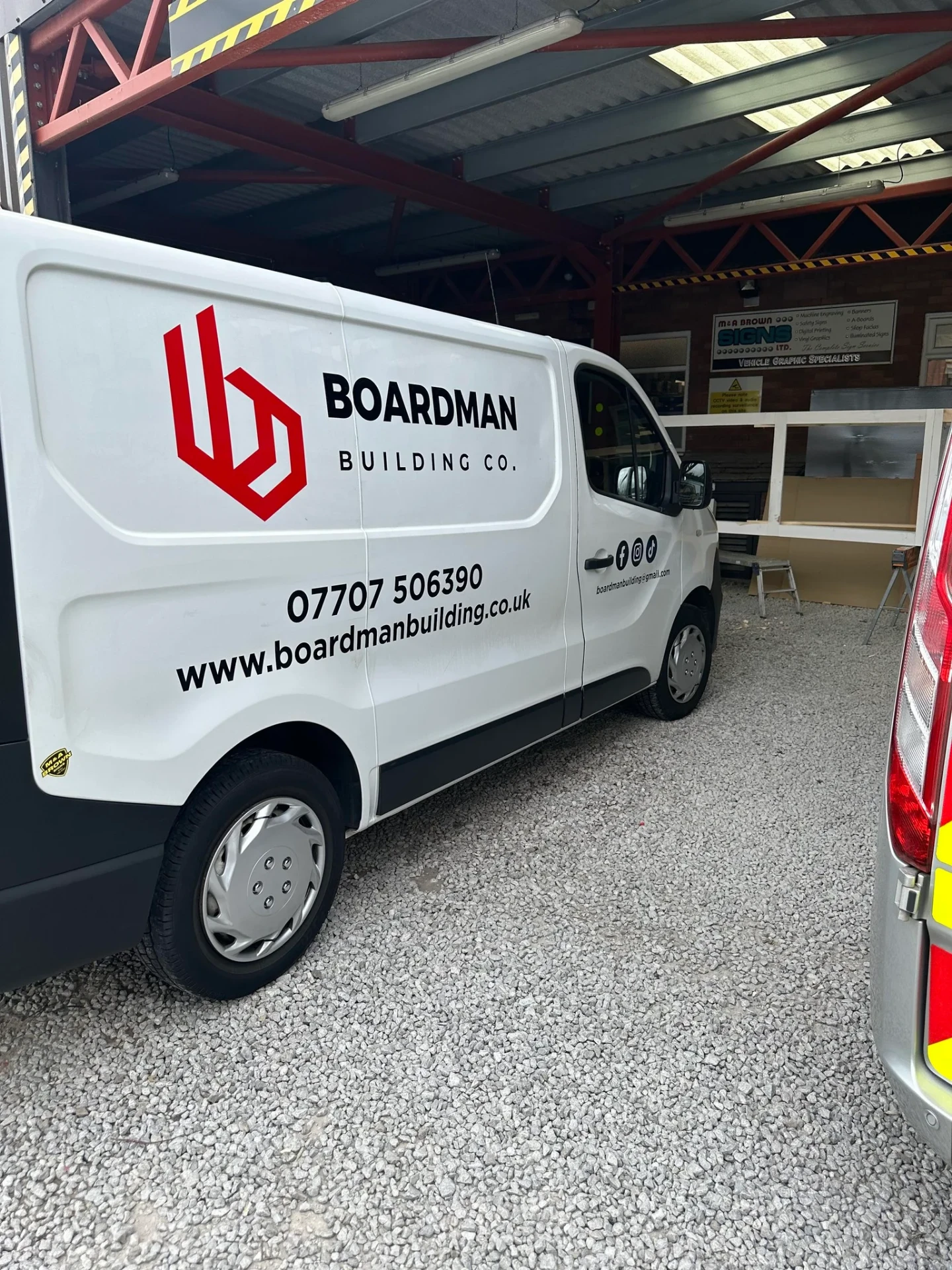 Boardman Building van